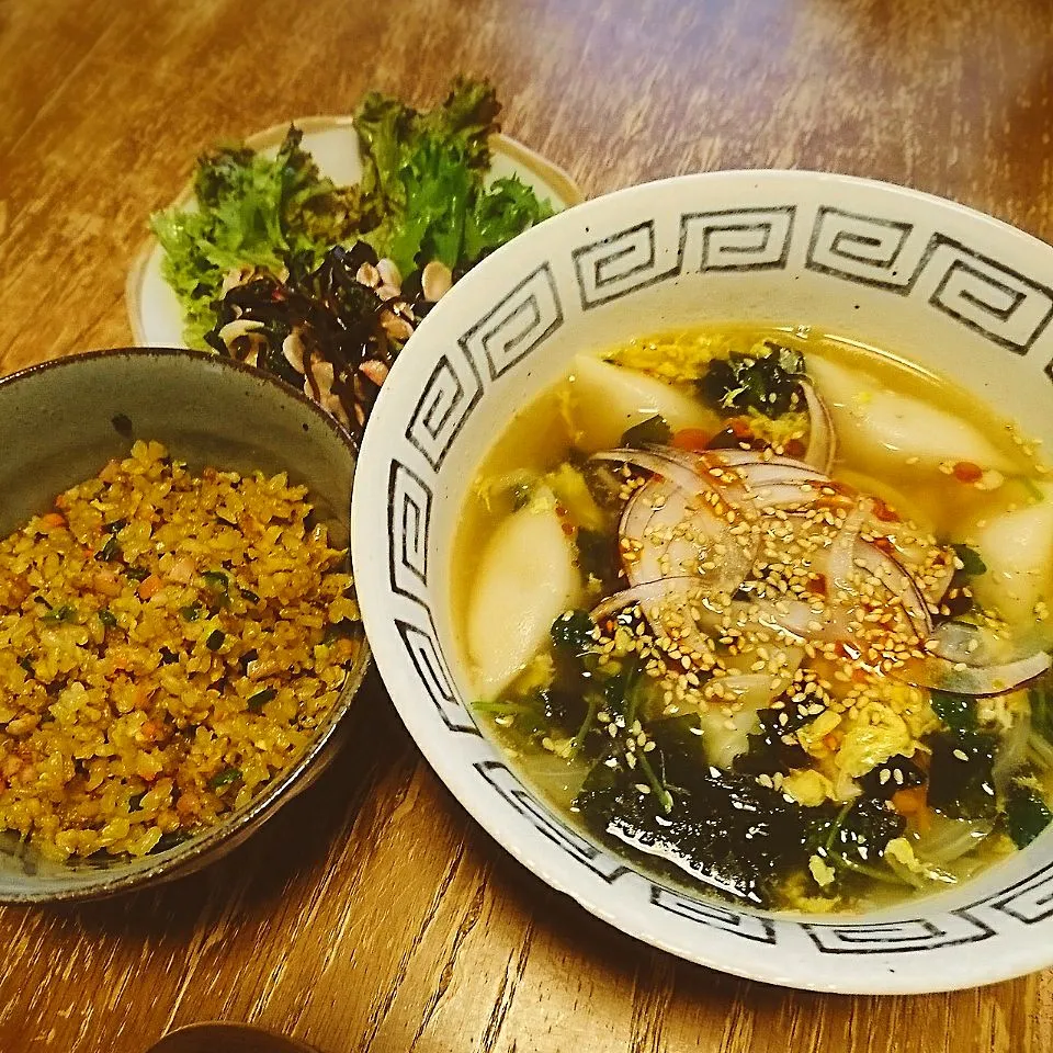 スープ餃子と半炒飯|プチテンよすさん