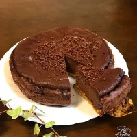 水切りヨーグルト☆濃厚チョコチーズケーキ by nyonta
チョコクランチかけてみました♪( ´▽｀)