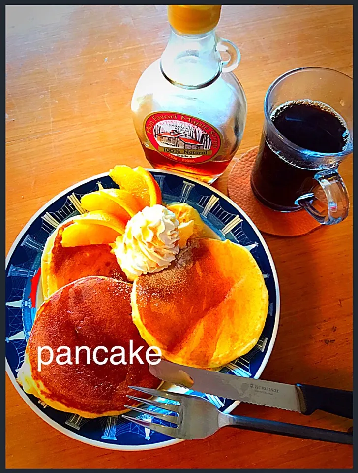 朝食にジュワッしゅわ〜〜な
ハワイアンパンケーキ🍴|まどさん