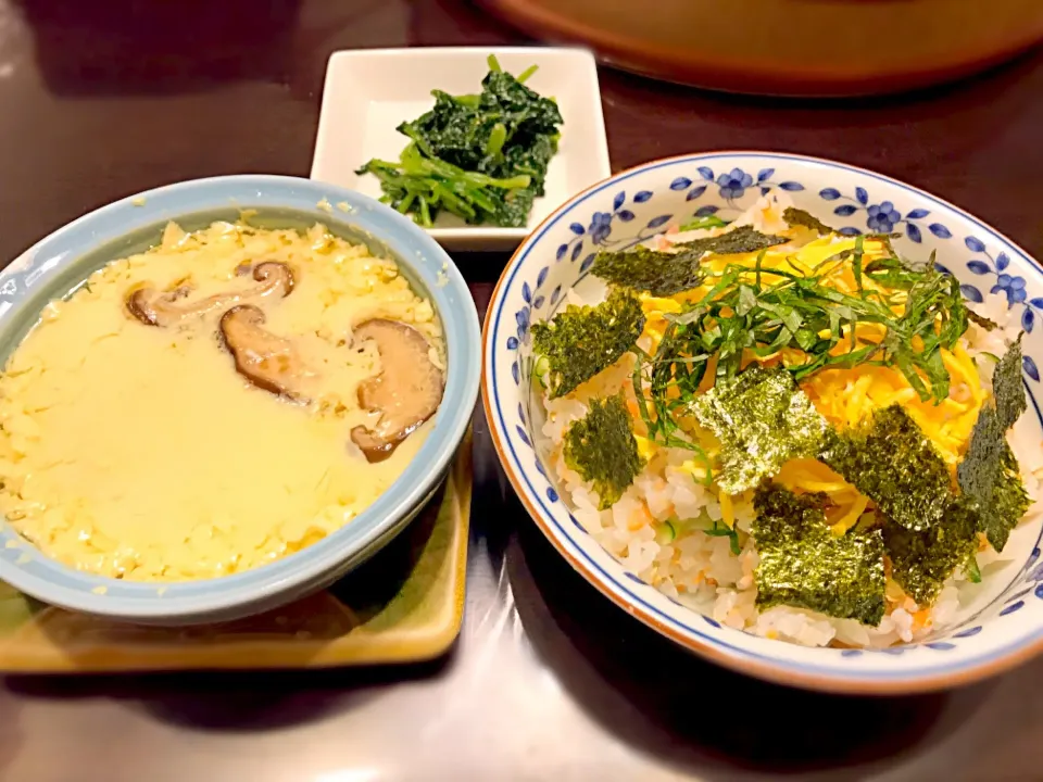 ・鮭寿司
・ほうれん草のお浸し
・茶碗蒸し|さや助さん