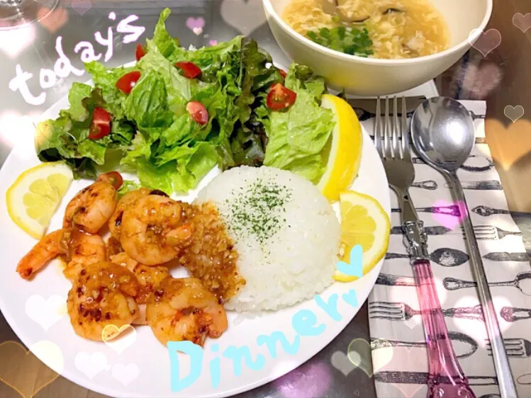 ガーリックシュリンプ🦐💓
#海老#ニンニク#夕飯#夕飯の献立
#フカヒレスープ|りあ❤️さん