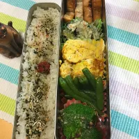 カジキ照り焼き ゴーヤのゴママヨ和え インゲン炒め しらすとねぎ入りオムレツ ブロッコリー弁当。