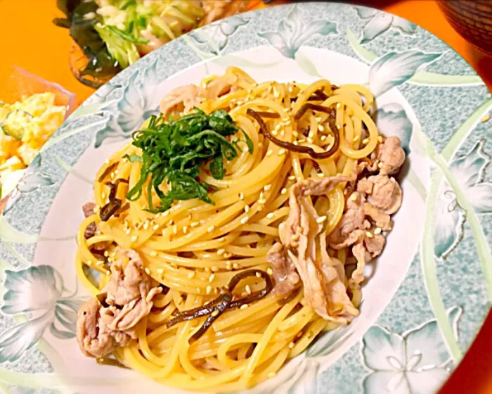 豚と梅しそ塩昆布のパスタ|Kさん