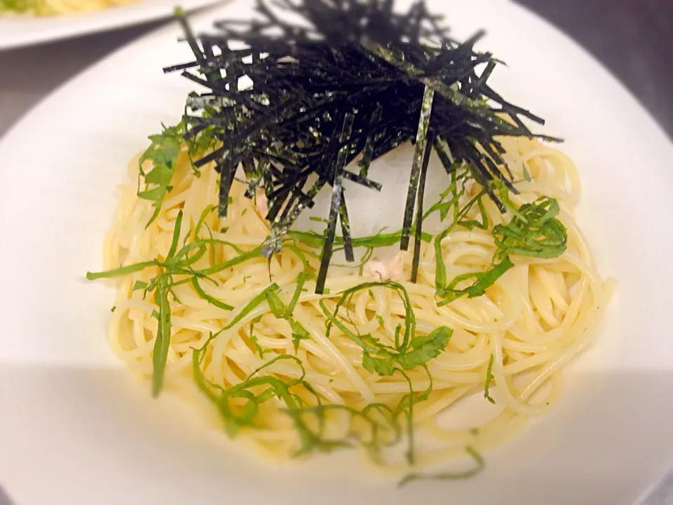 豊橋特産 大葉と刻み海苔の
ツナおろしにスパゲティ|ChuLaさん