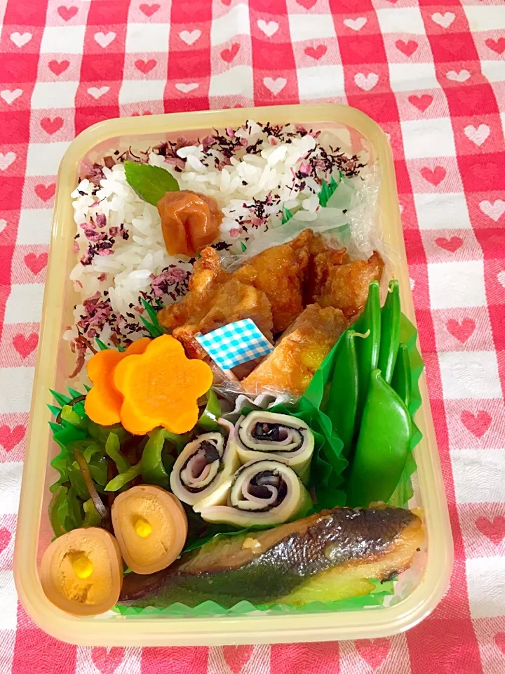 6月23日  プクパパお弁当  唐揚げのスイートチリソースあえがメインです(^^♪|プクママさん