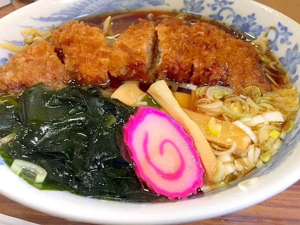 弥生食堂出前
カツラーメン|BOOさん