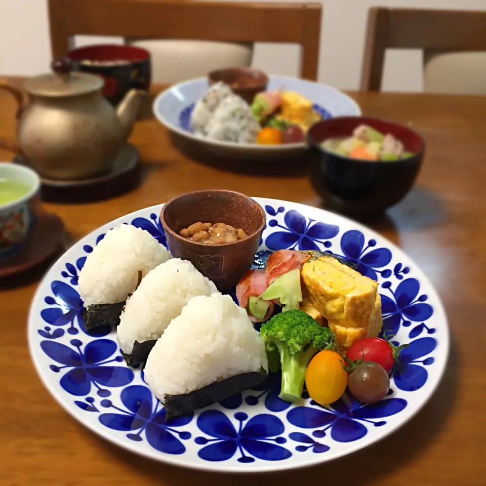 おにぎりプレート🍙#おうちごはん #おにぎり|ゆかりさん