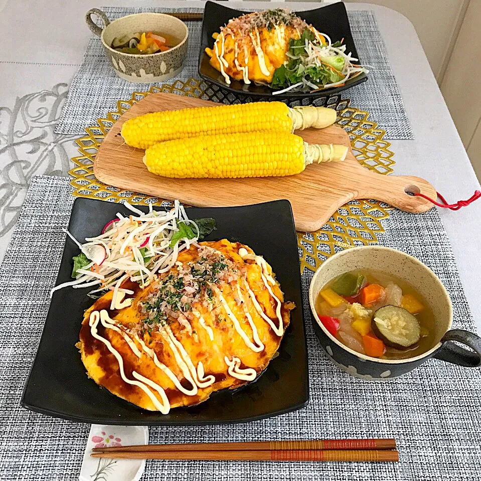 Snapdishの料理写真:野菜たっぷりオムそば♡|まぁちゃんさん