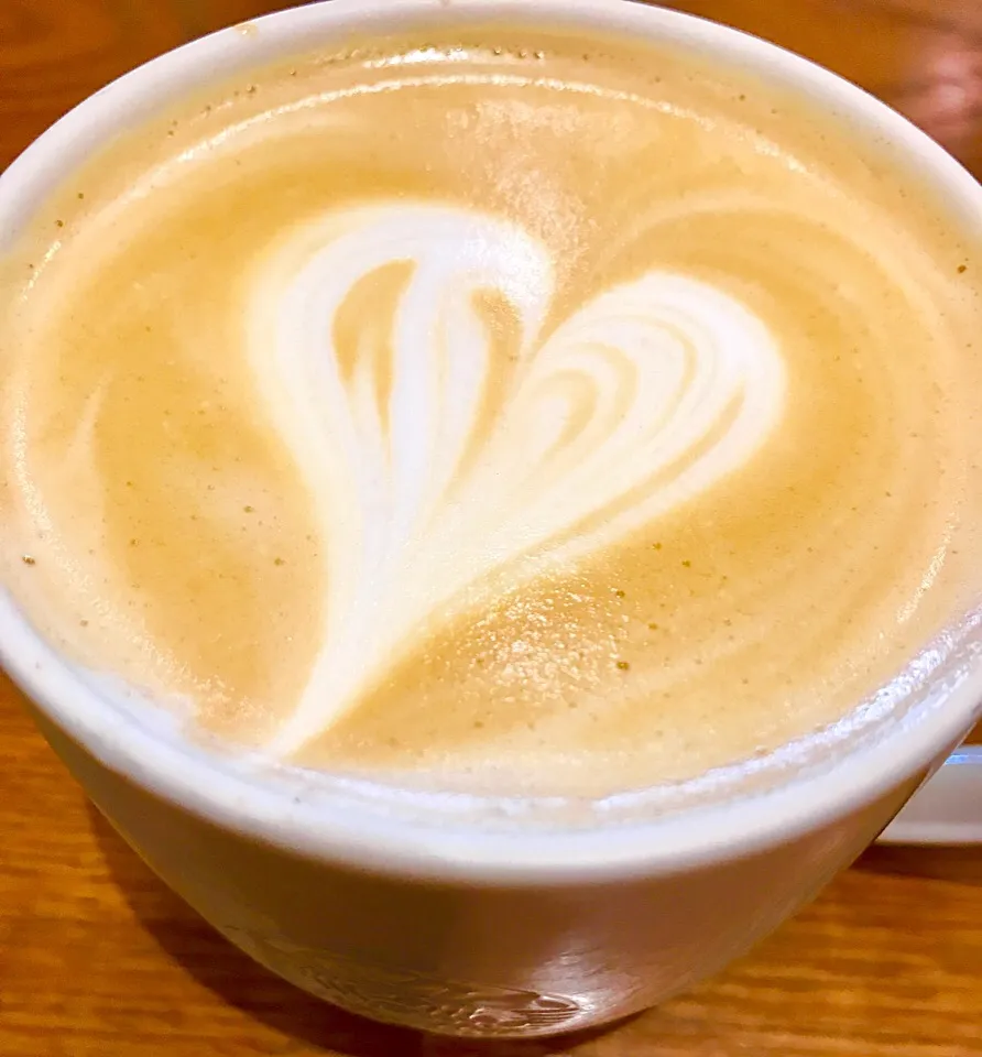 スタバでホッと一息☕️💕|みうのすけさん