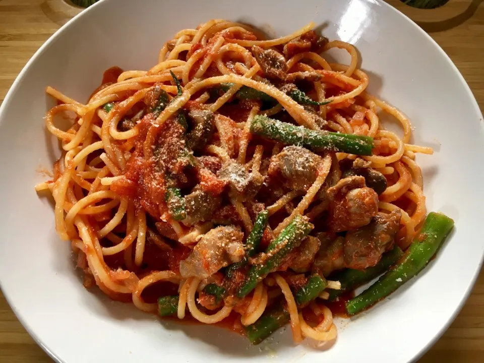 Organic Tomato Spaghettoni with Gizard and Green beans ＊砂肝とインゲンのトマトスパゲットーニ|Miboさん