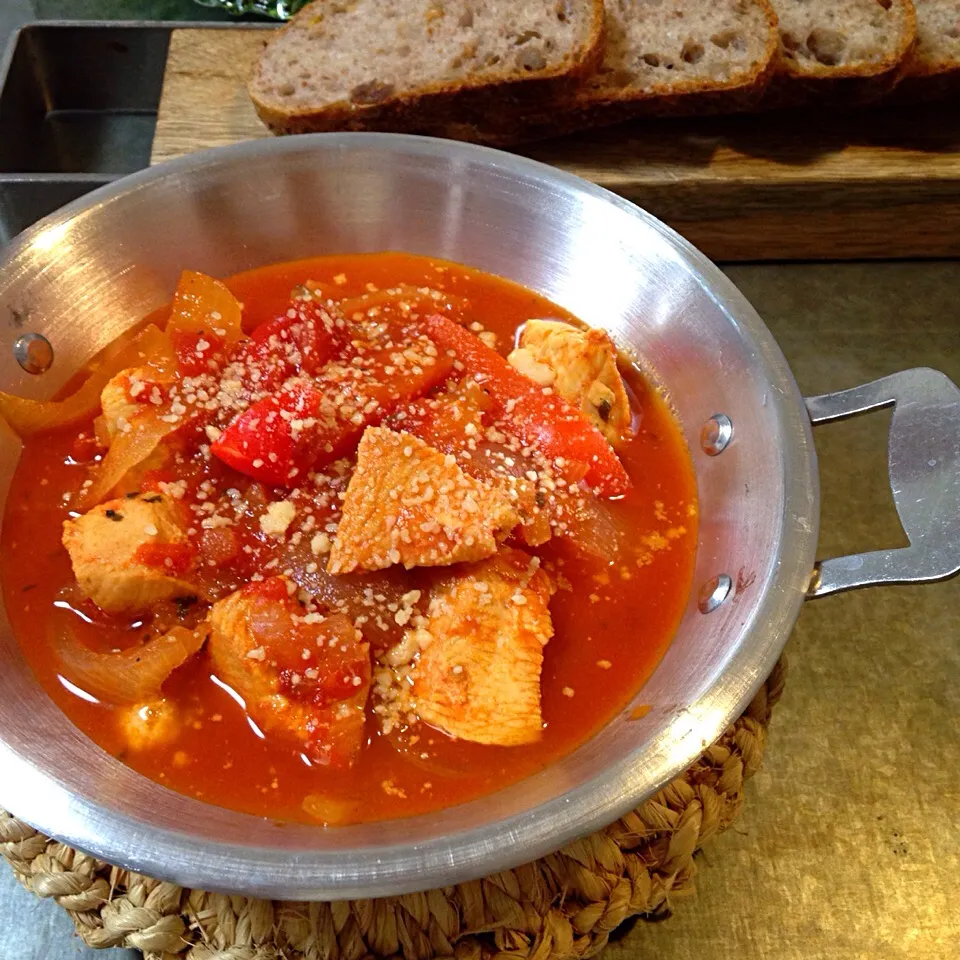 Snapdishの料理写真:胸肉と野菜のトマト煮🍅|nao子さん