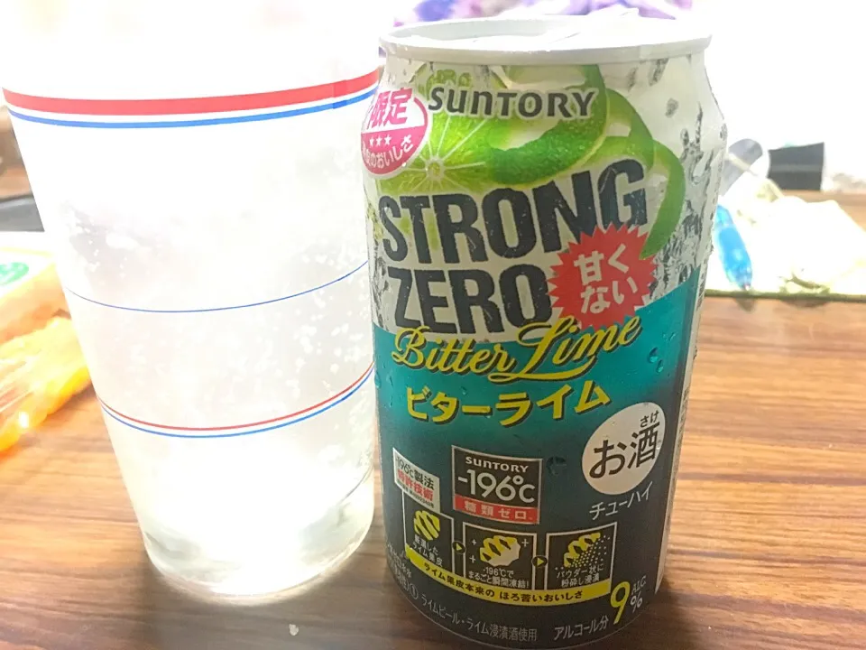 ストロングゼロ 甘くない ビターライム サントリー
#ストロングゼロ #ビターライム #甘くないチューハイ #チューハイ|sakumaさん