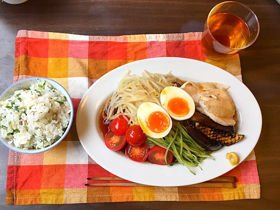 冷やし中華とみょうがと大葉の混ぜご飯|ゴンさん