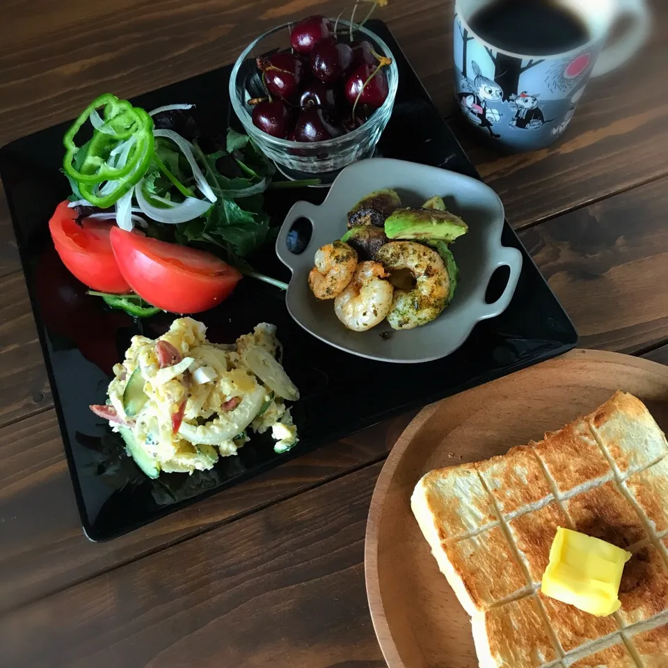 今日の朝ごはん|ぺんぎんさん