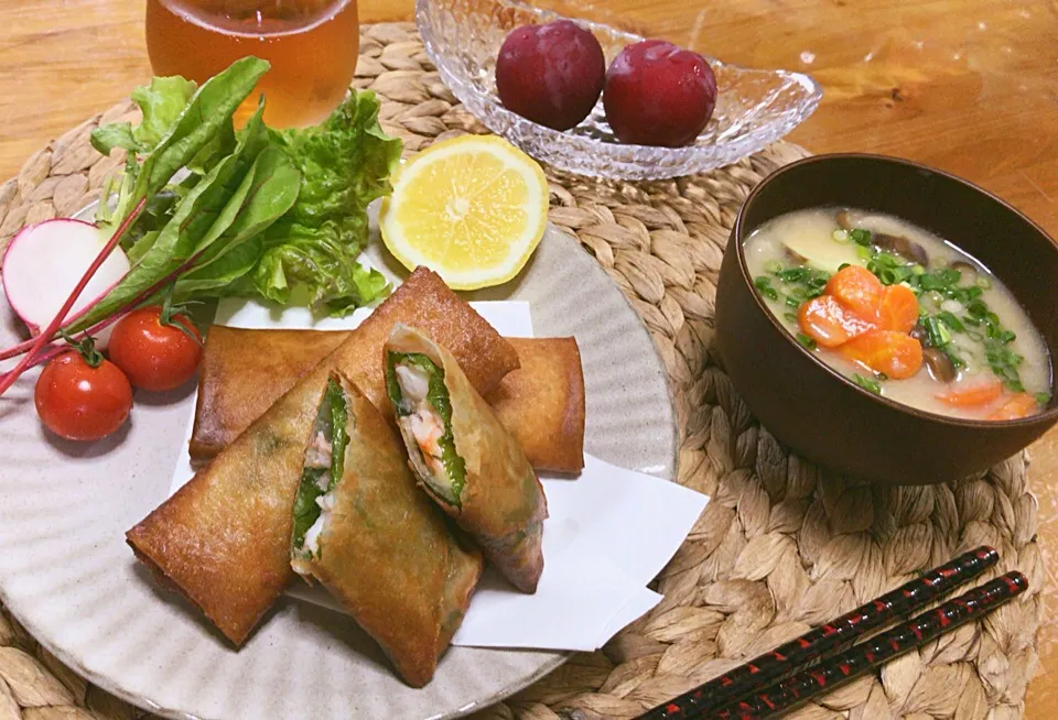 今朝の朝食は海老と大葉とチーズ春巻きでしは😍|♡non♡さん