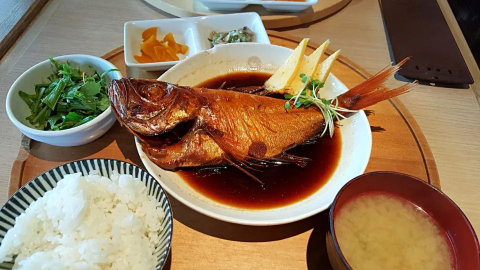 金目の煮付け定食|こよーてさん