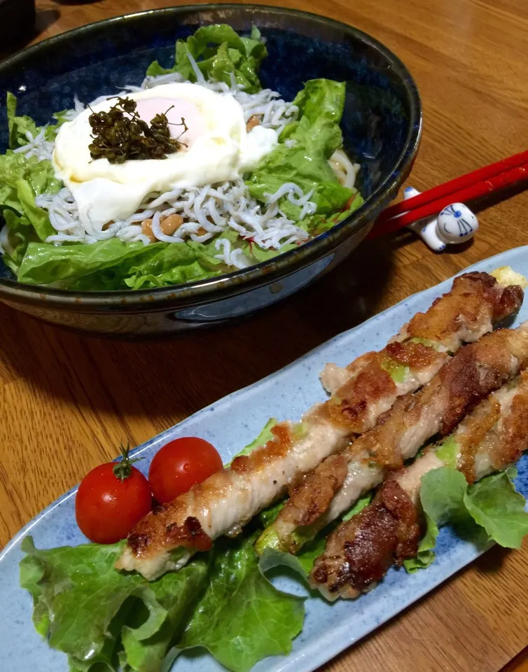 納豆 シラスぶっ掛けうどん 🍜アスパラの豚バラ巻き🌱ランチ|keikoさん