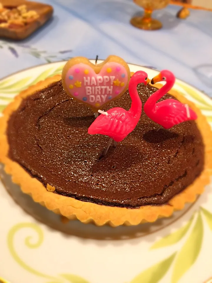 Snapdishの料理写真:チョコレートタルト 子供の誕生日祝いのデザートです。|Yasushi  Nakamuraさん