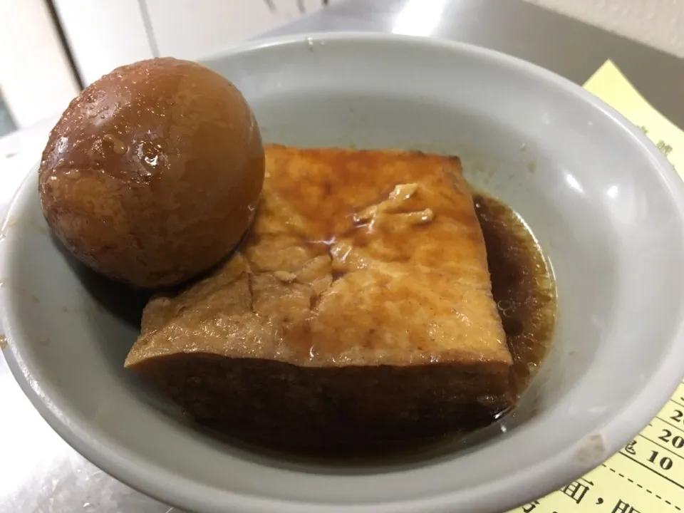 滷鴨蛋と油豆腐|PegaOさん