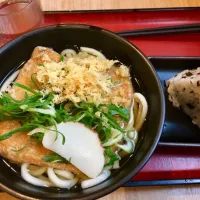 おにぎり付きで420円とは思えない美味しさですね^_^天王寺駅フォーム内にて。|Shinjiro Nagataさん