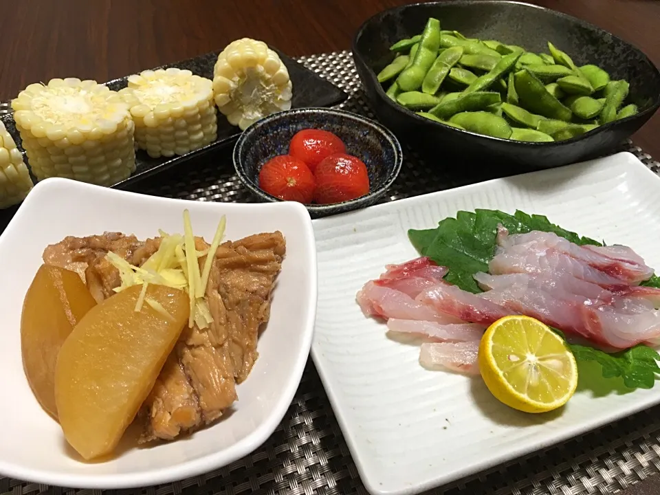 〜畑と海の恵みに感謝〜
イサキの刺身
あら炊き
ピュアホワイト
トマトのおひたし
枝豆|みっきーさん