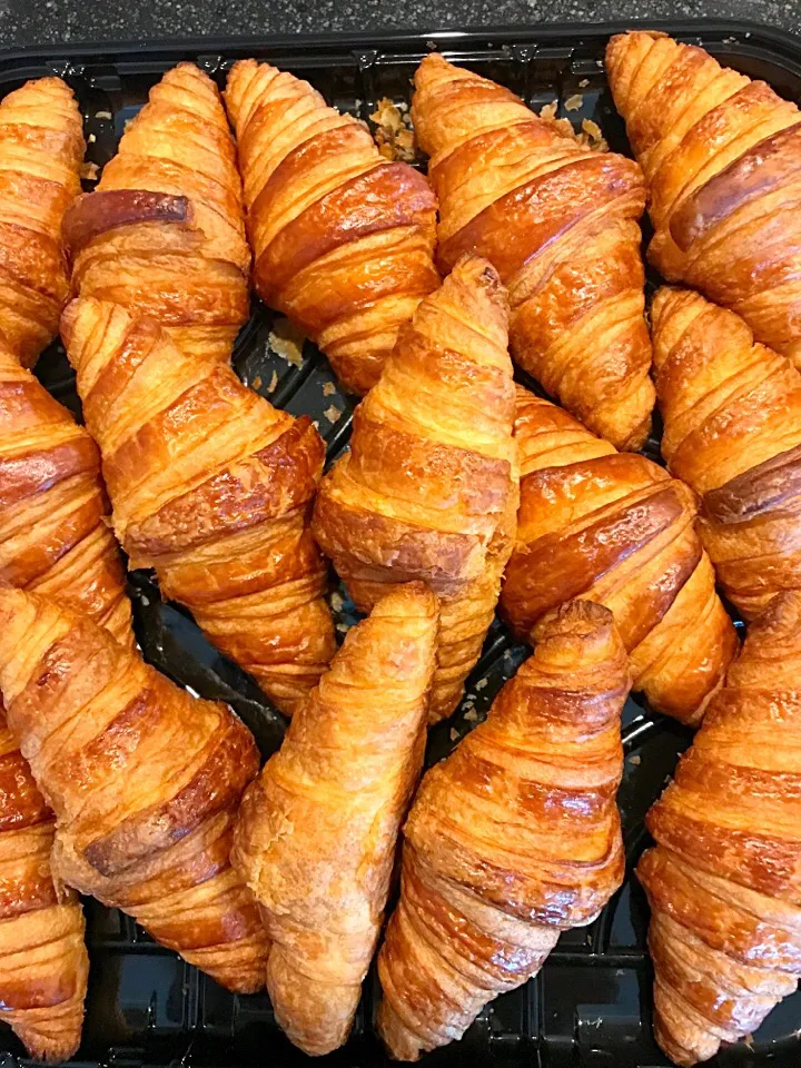 コストコのミニクロワッサン🥐
娘とシェアしました✌️|シュトママさん