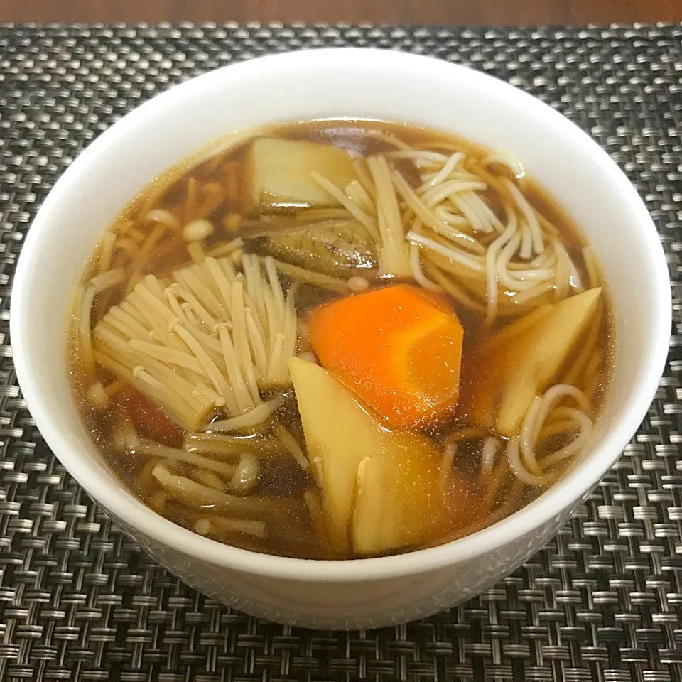 白石温麺（野菜の煮物のせ） #晩ごはん #単身赴任飯|Koichi GOGOさん