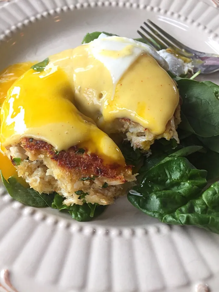 Crab cake Benedict|K Goodnessさん