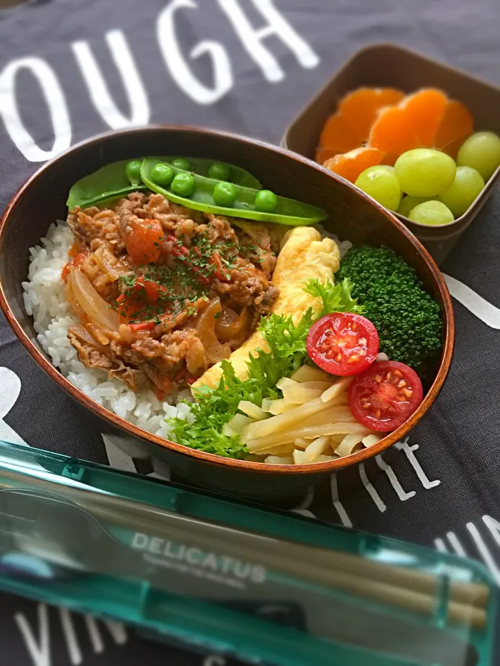 Snapdishの料理写真:牛肉のトマト煮弁当|NOWAさん