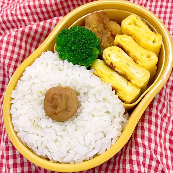 Snapdishの料理写真:いつもと一緒のお弁当🍱卵焼きちょっと焦げた|agnes2001さん