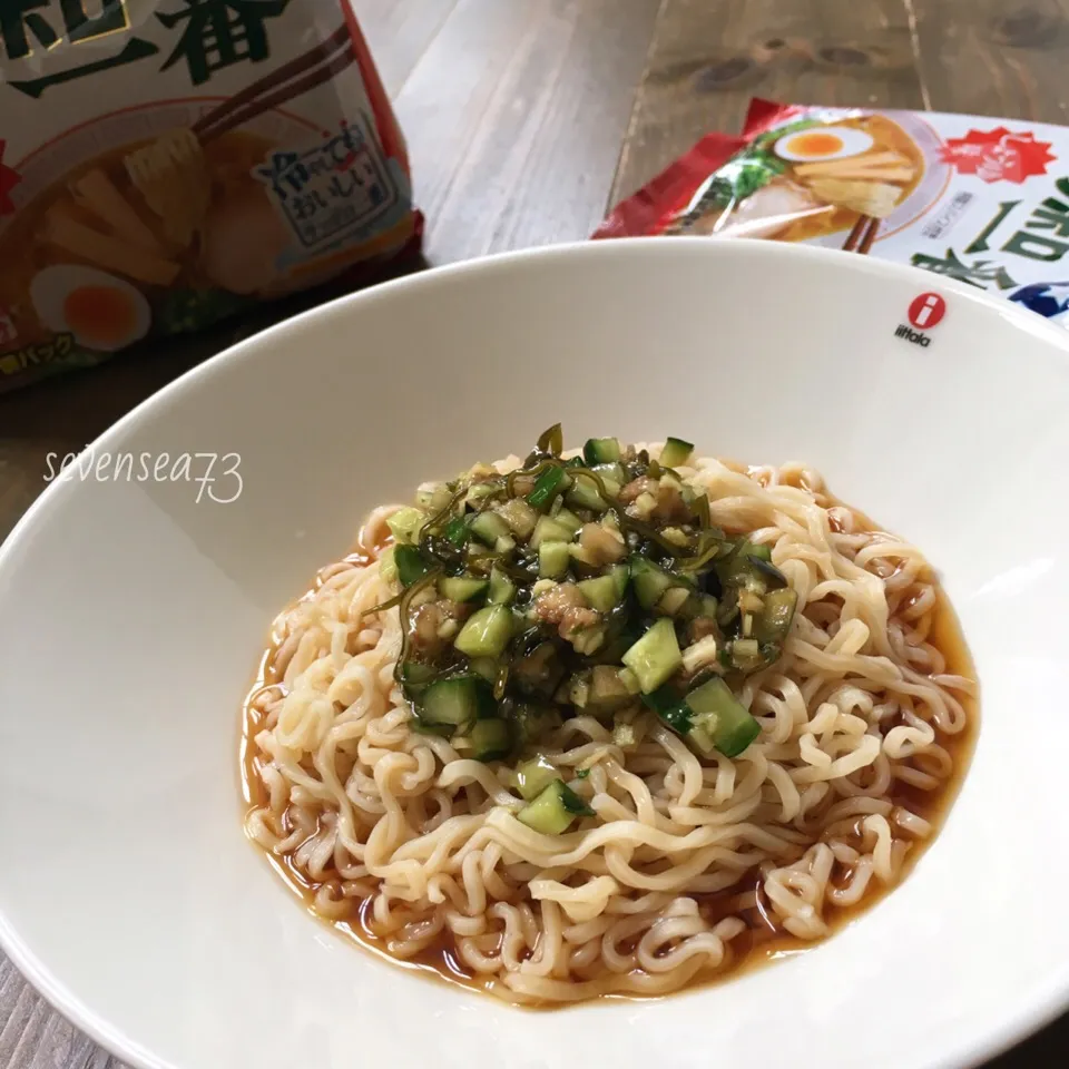 Snapdishの料理写真:冷やし‘だし’らーめんʕ-̼͡-ʔ #サッポロ一番しょうゆ味|七海さん