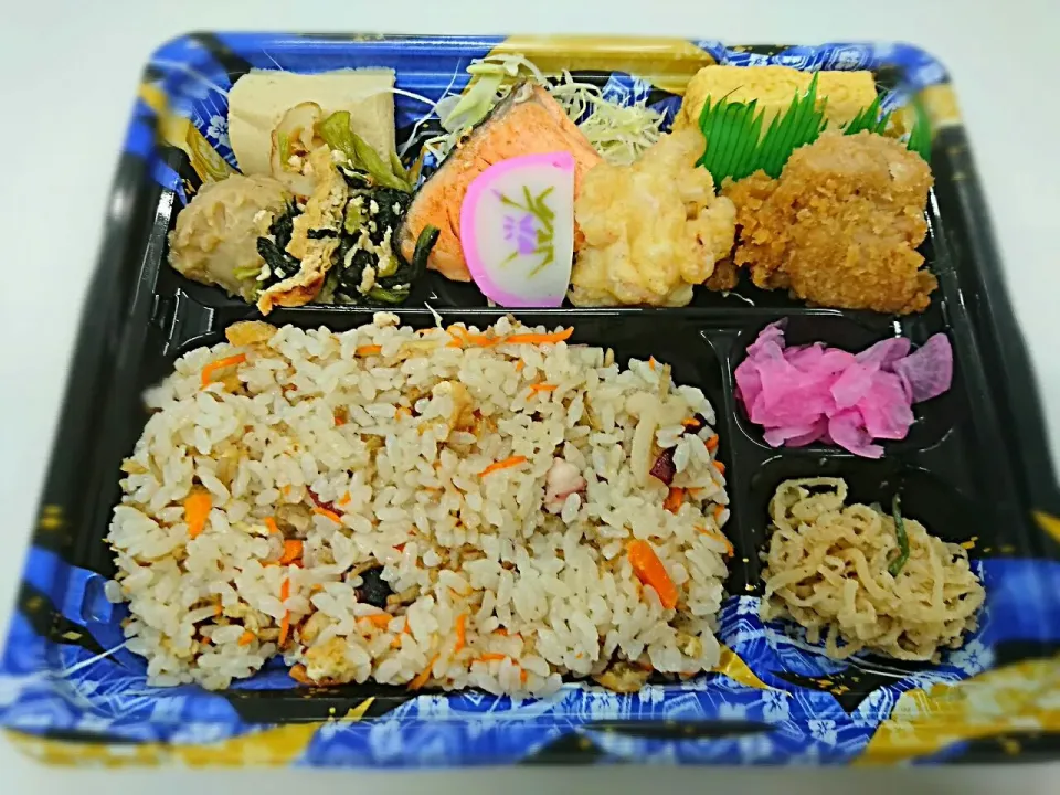 胃カメラの後の、病院の食堂のお弁当！
たい飯弁当♪|yokoさん