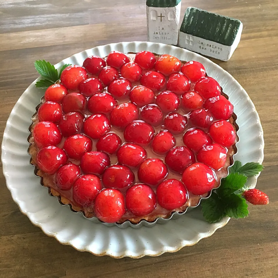 Snapdishの料理写真:佐藤錦のタルト🍒|カオサンさん