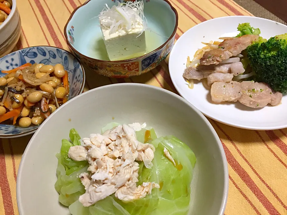 鶏胸肉キャベツ蒸し物・五目豆・豚蒸し焼き・やっこ|Yuko Kisoさん