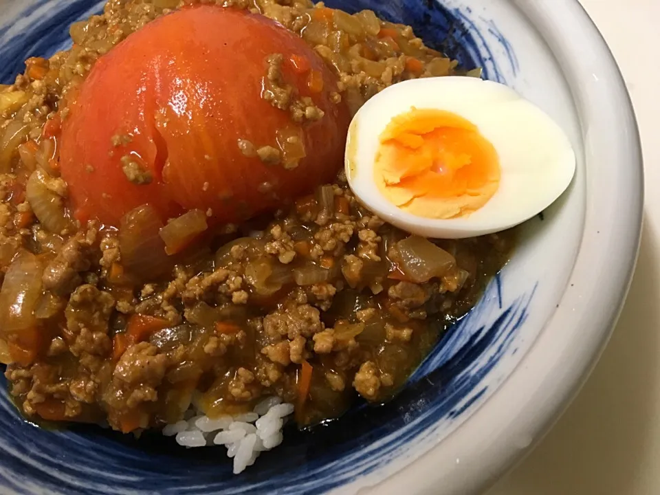 息子の胃袋わしづかみ「トマト丸ごとキーマカレー」#キーマカレー|Makiko☆さん