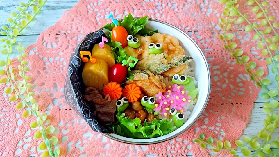 梅雨バージョンの天丼弁当|よよちさん