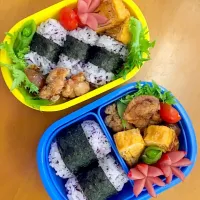 Snapdishの料理写真:保育園児2人ぶんのお弁当🍱
・ゆかりおにぎり
・鳥の唐揚げ
・卵焼き
・たこさんウインナー
・ミートボール

#お弁当
#保育園弁当 
#お弁当の日
#手作り 
#ランチボックス 
#子どものお弁当
##弁当|ryo.ythさん