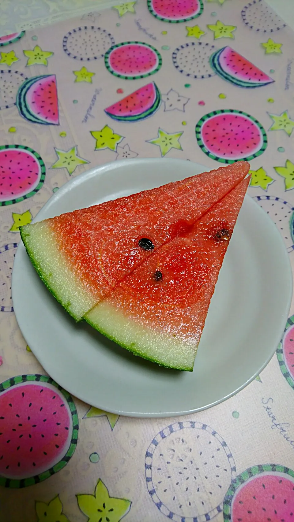 今季初のスイカ🍉|しまだ ちえこさん