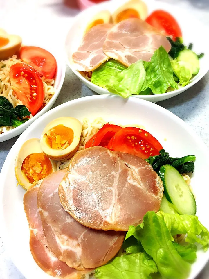 サッポロ一番 しょうゆ味で冷やしラーメン🍜|ゆりゆりさん