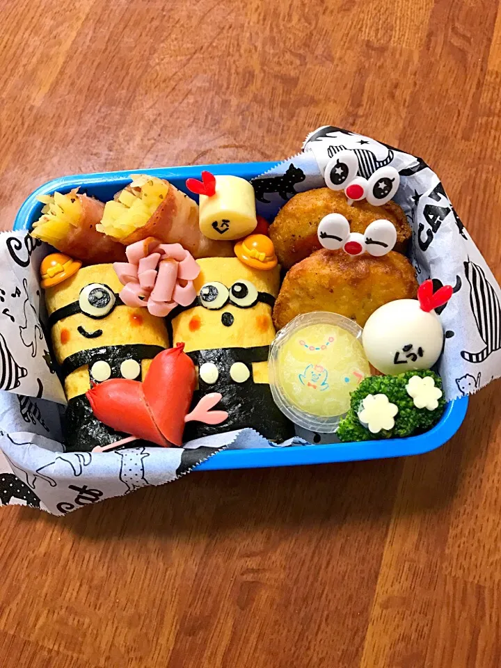 ロールオムライスdeミニオン弁当♡|かなさん