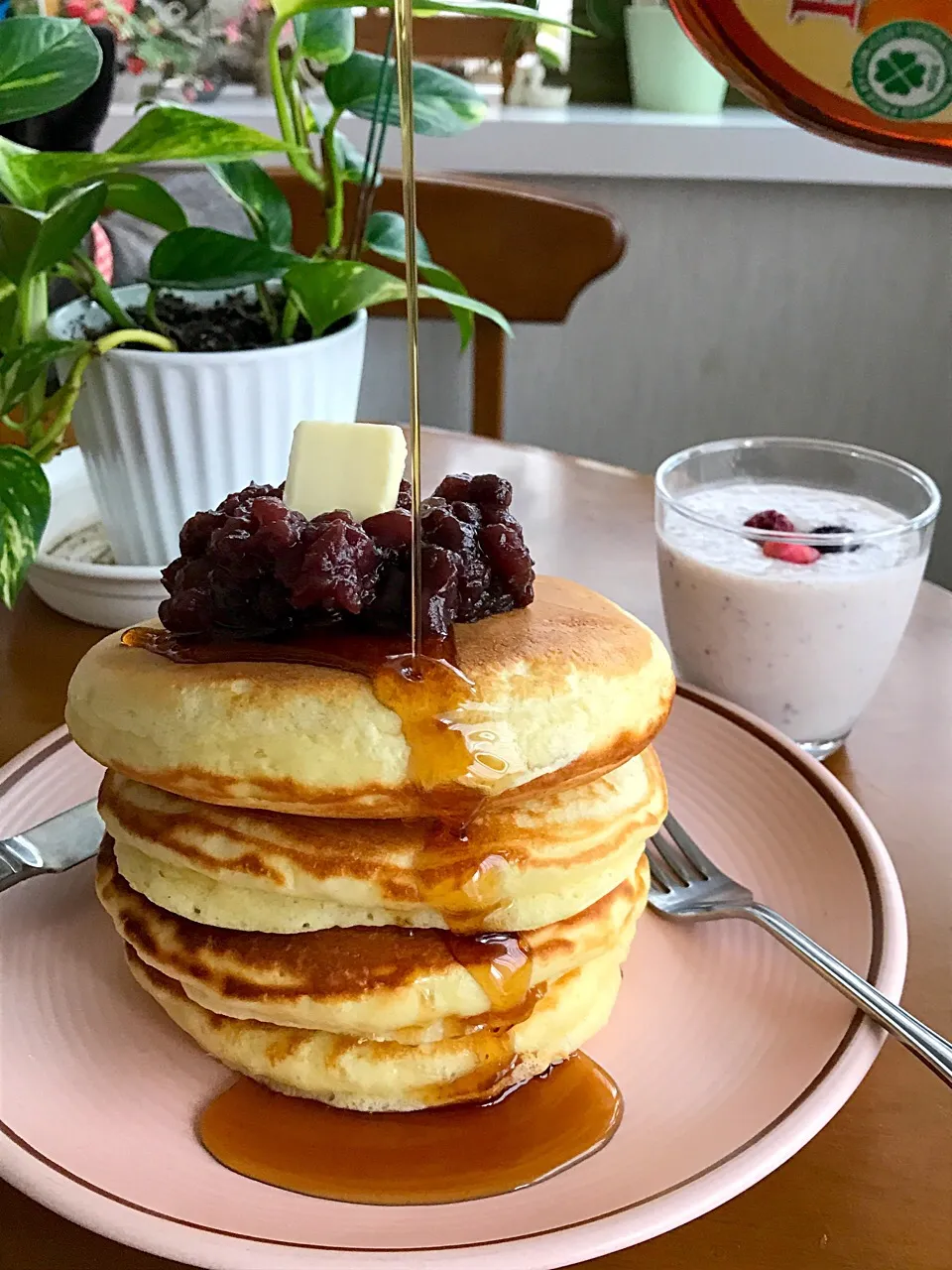 生イーストの厚焼きホットケーキ🥞|Miki (^_−)−☆さん