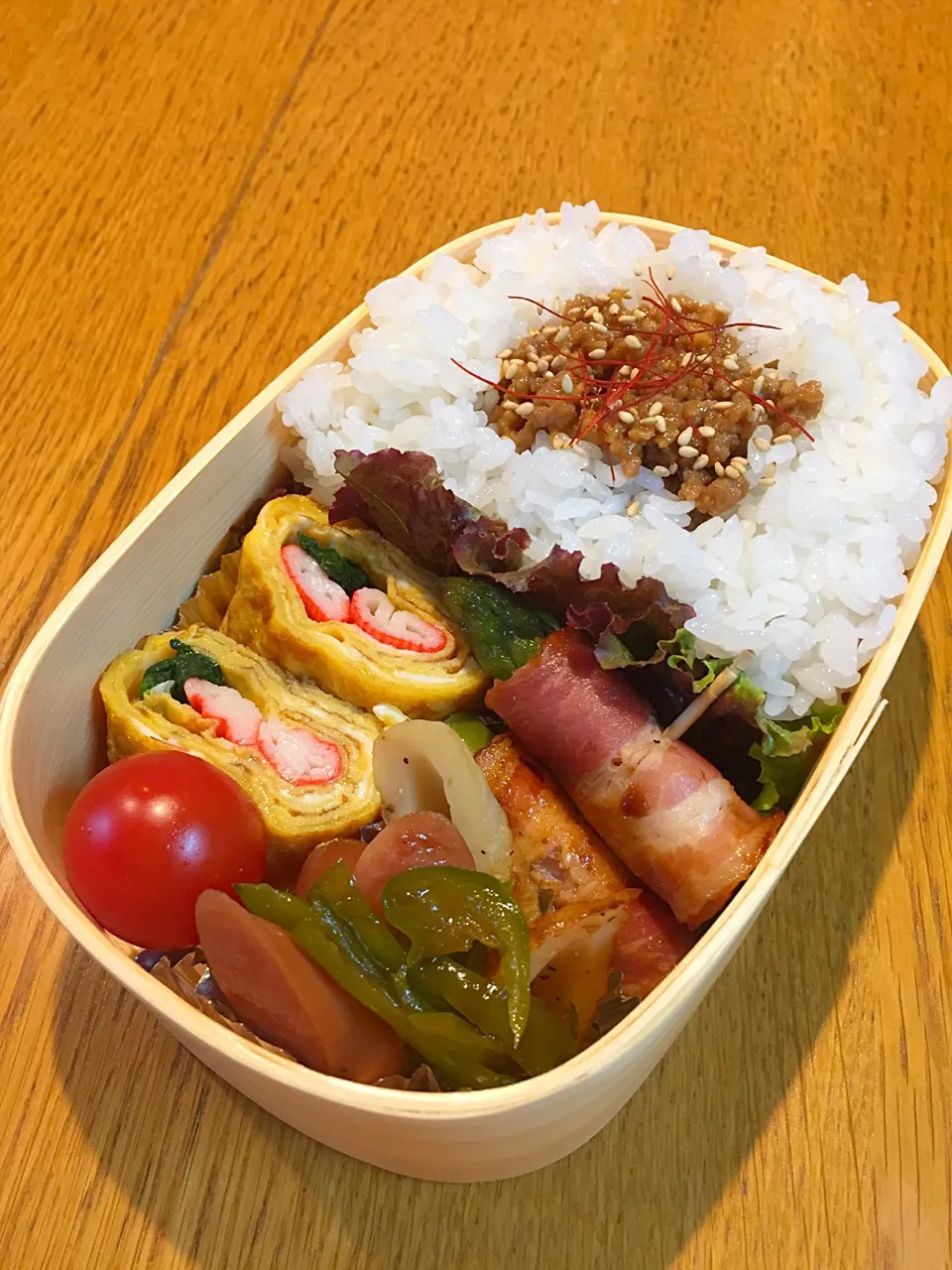 高校生息子のお弁当  ピリ辛肉味噌のせご飯|まつださんさん