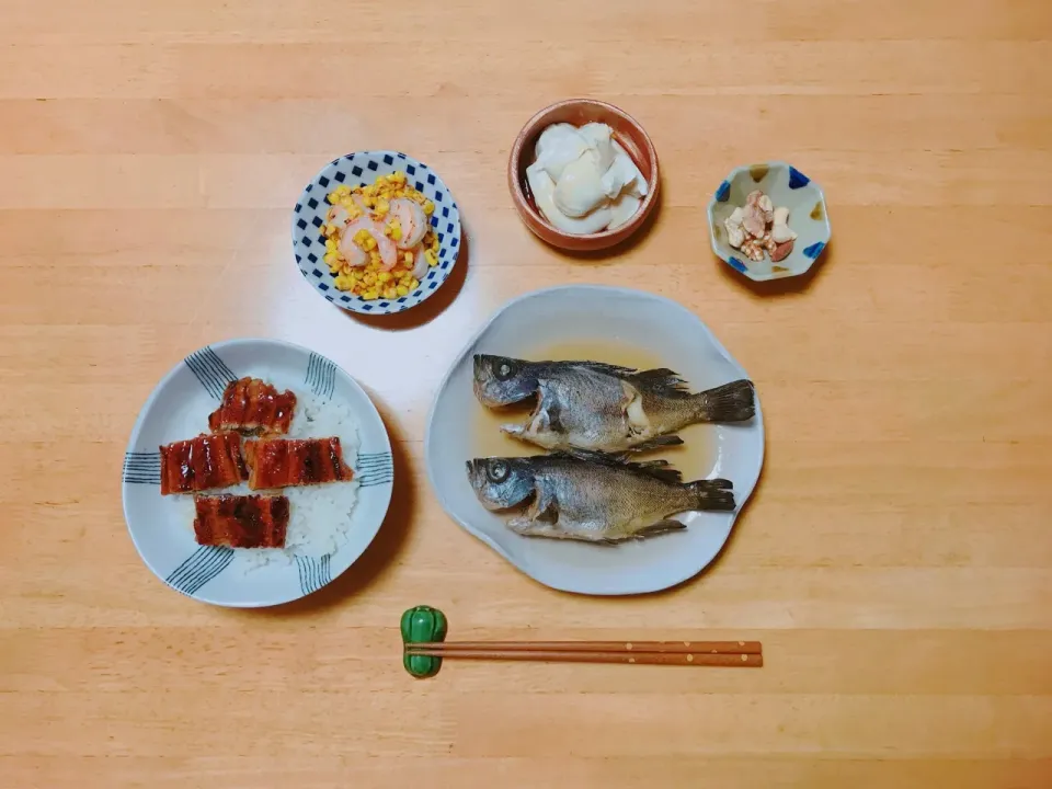 夕ごはん
めばるの煮つけ
うな丼
海老とコーンのバター炒め|ちゃみこさん