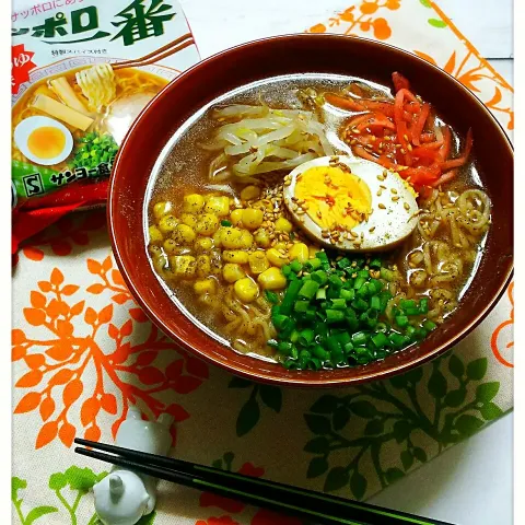 「サッポロ一番 しょうゆ味」を使ってみたSnapdishの料理・レシピ写真:醤油ラーメン🍜😋