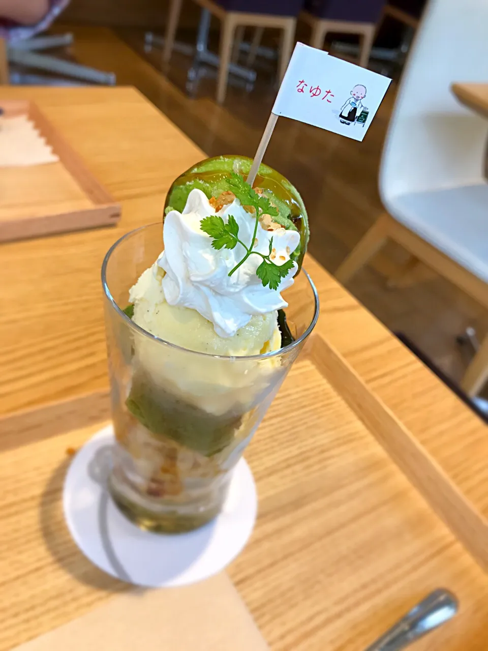 Snapdishの料理写真:抹茶パフェ|しいたけ茶さん