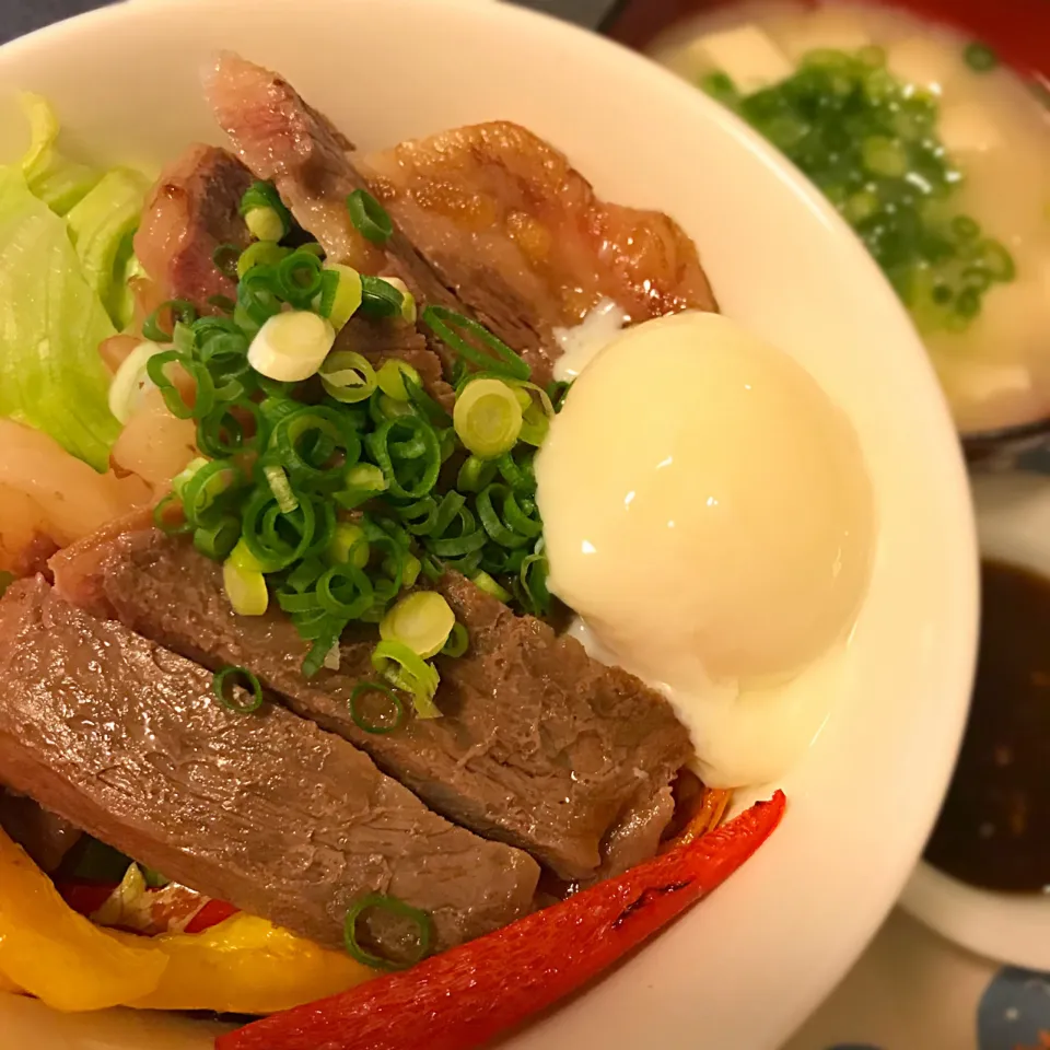 ステーキ丼|どすきり あいこさん