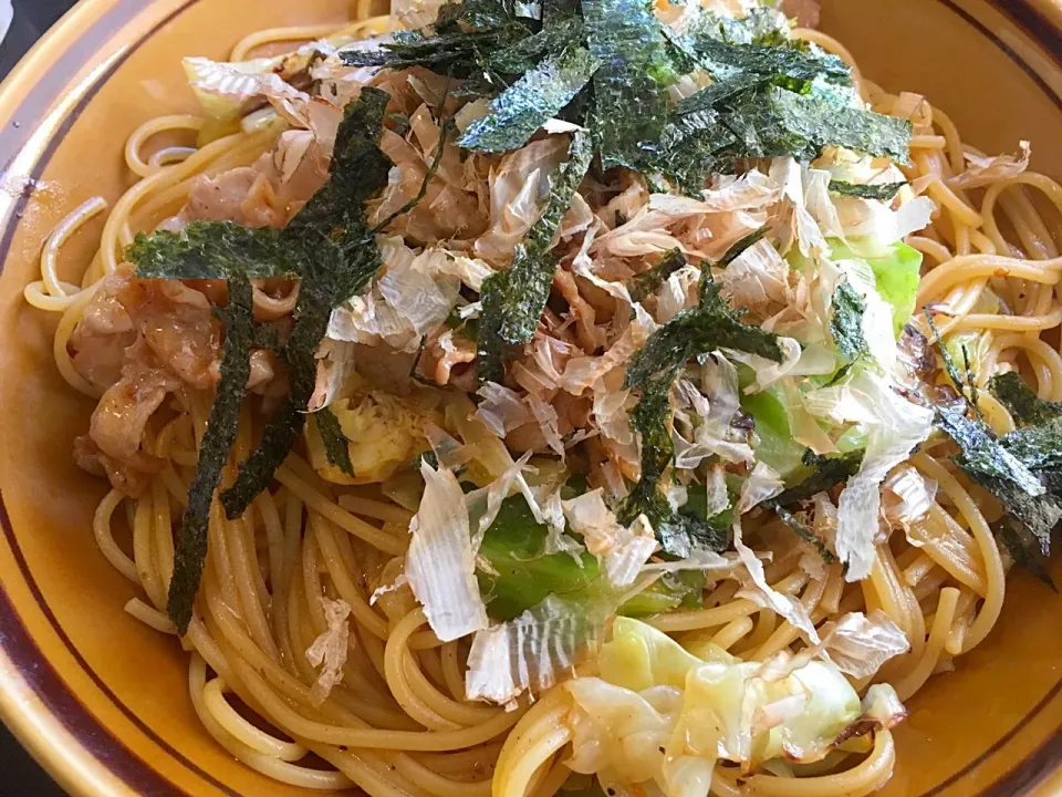 Snapdishの料理写真:焼きそば風スパゲティ|フージさん