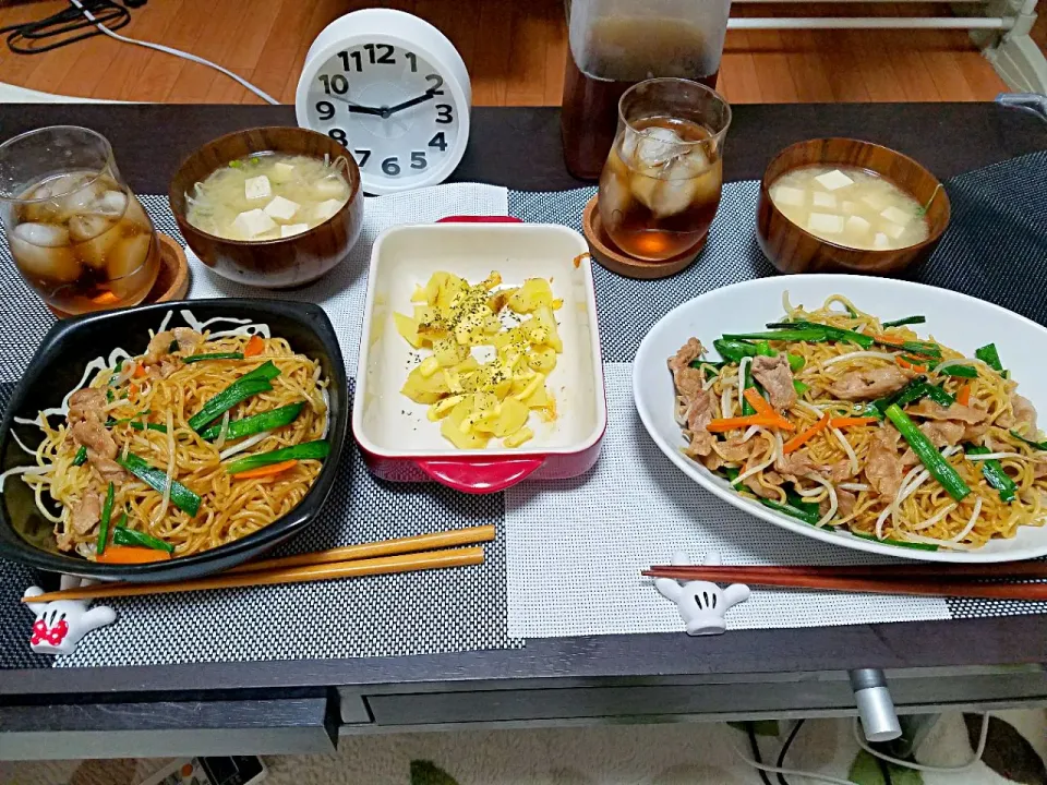 焼きそば！🍝ポテトのマヨバター焼き|みーさん