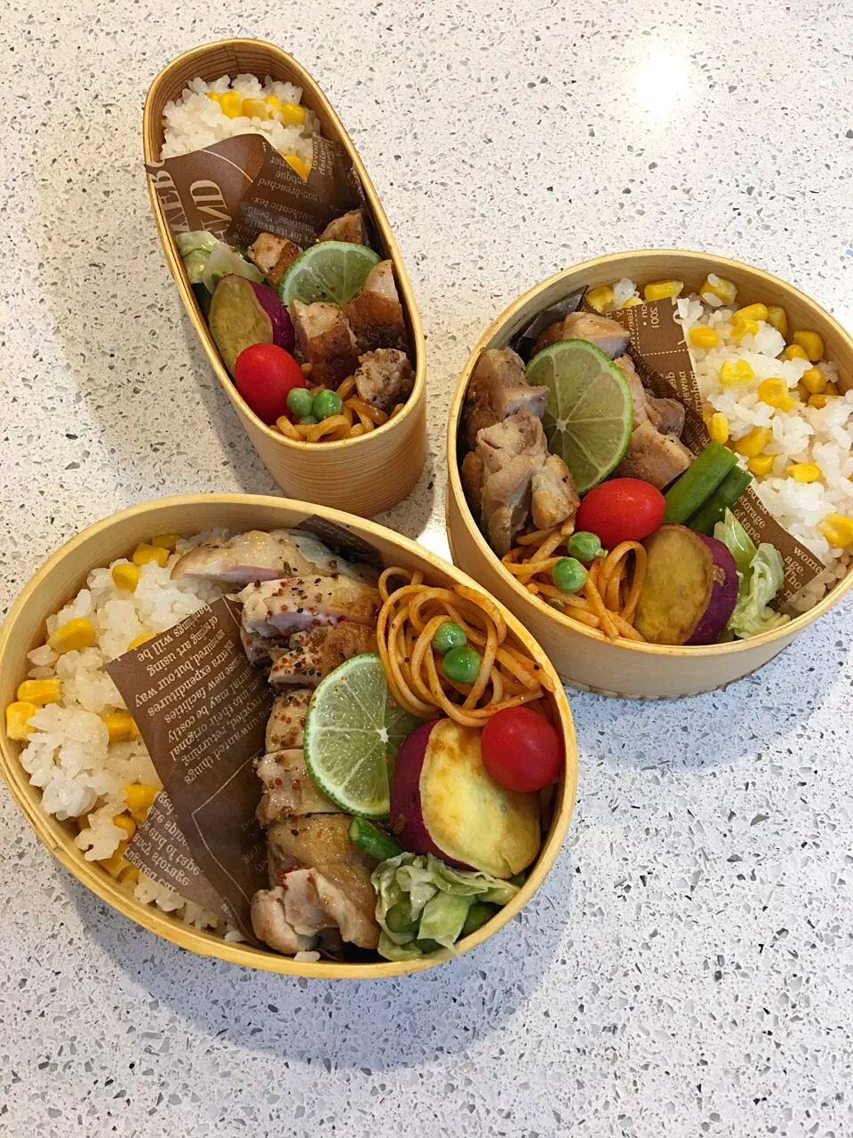 Snapdishの料理写真:チキンのスパイシーソテー弁当💕
サツマイモとキャベツとアスパラバターソテーとナポリタンスパゲティを添えて|REINA✨さん