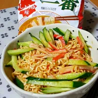 Snapdishの料理写真:サッポロ一番でビビン麺風冷しそば|うたぽんさん